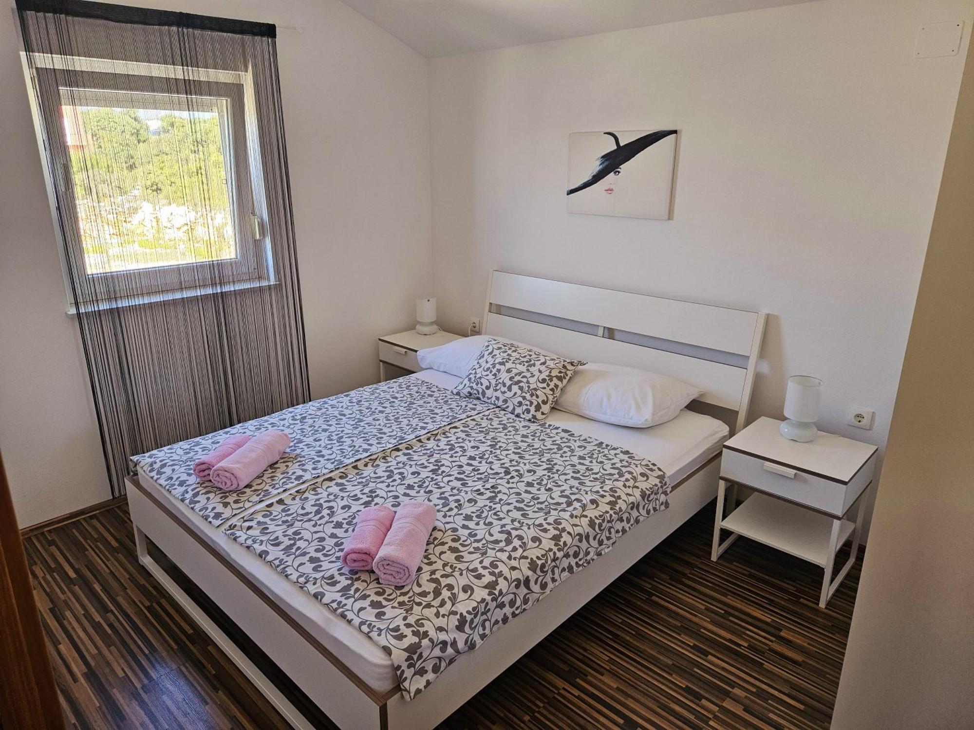 Apartments Cikac II - Modern Apartments By The Beach Mandre Kültér fotó